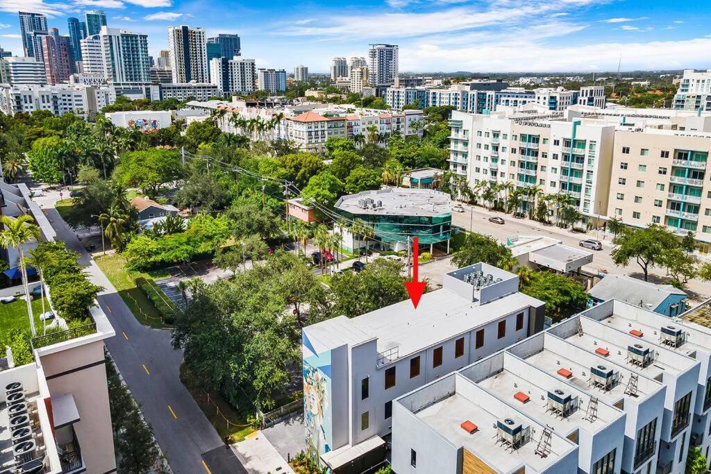 Pretty Rola 201 Luxury 1B1B W King Bed At Downtown Fort Lauderdale Luaran gambar